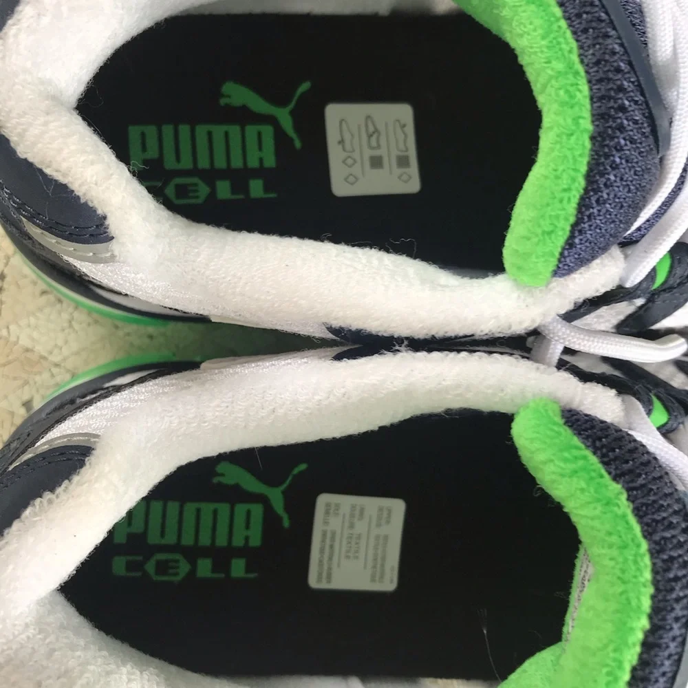 Puma Sneakers Like-New